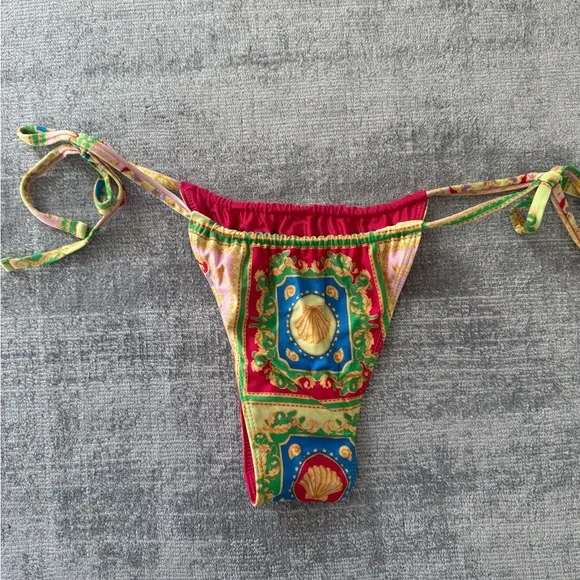 Floral Multicolor Bikini Set - Picture 5 of 10